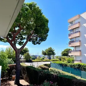 Appartement Parking + Piscine, Tout Confort, Proche Aeroport & Mer, Saint-Laurent-du-Var